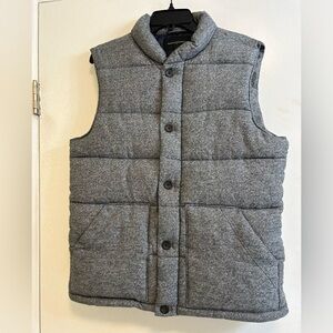 Banana Republic Gray Insulated Vest - Size M
